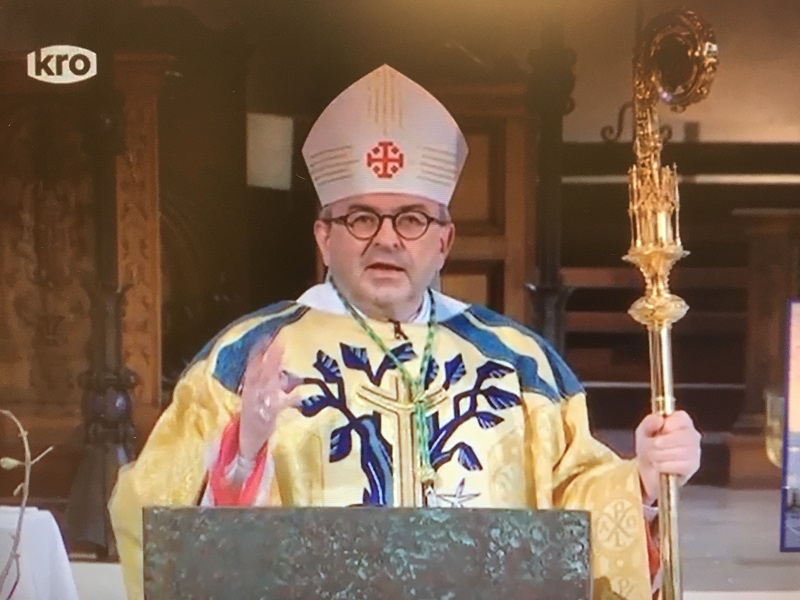 Preek televisiemis KRO vanuit St.Christoffelkathedraal 