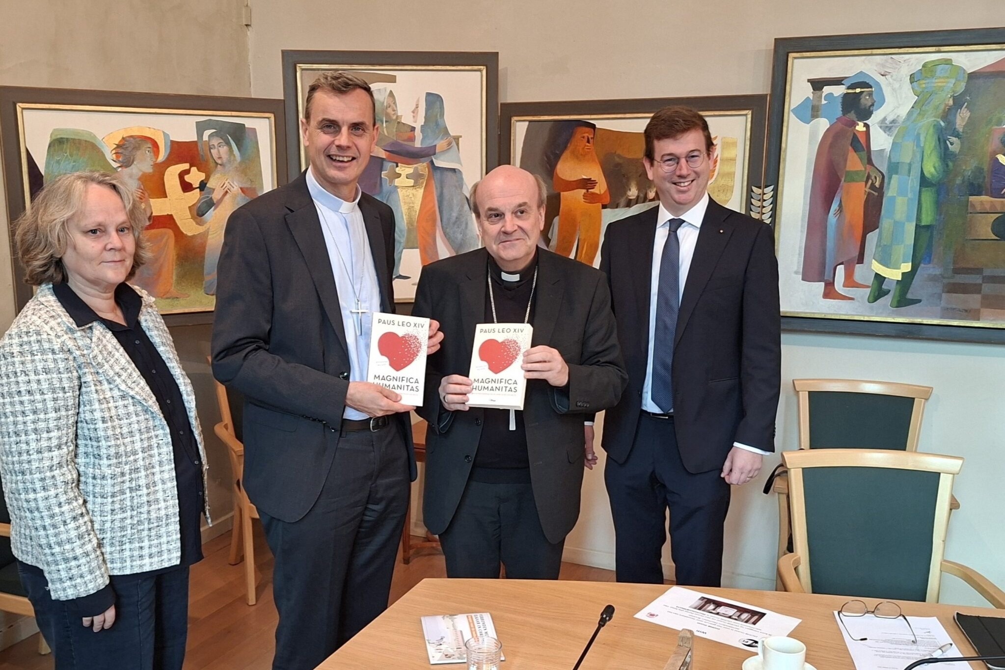 Nederlandse vertaling Magnifica Humanitas gepresenteerd
